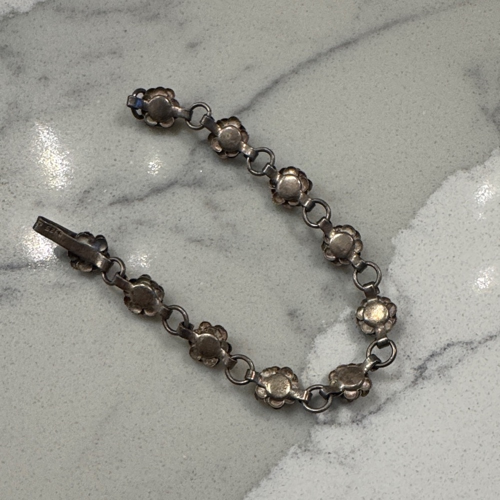 Children’s Silver and turquoise bracelet - Picture 5 of 5